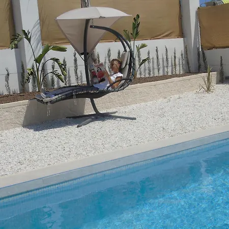 La Perla Blanca Villa *